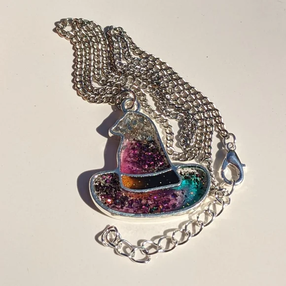 Wicked Witch Necklace Handmade Spooky Halloween Sparkly Glitter Purple - Picture 6 of 8